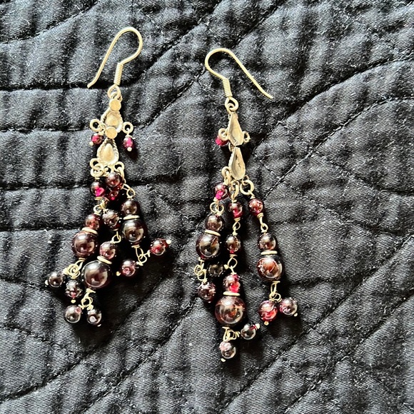 Handmade earrings with natural red stones - Picture 1 of 3